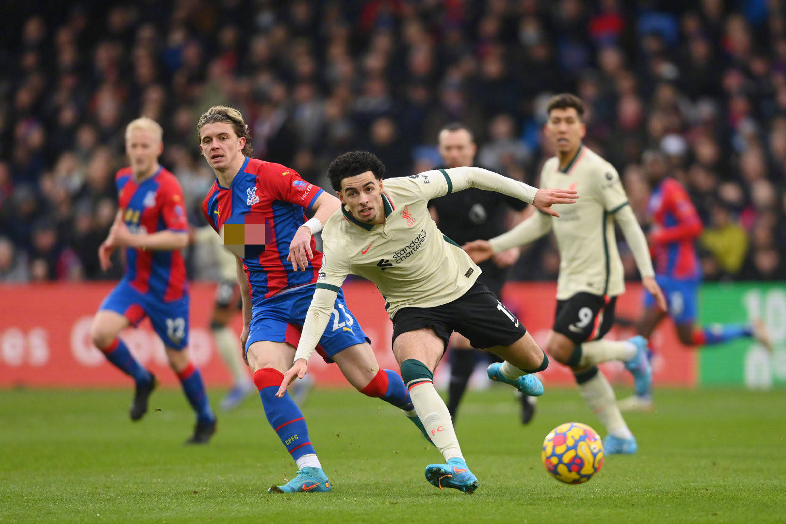 比肩安帅，齐沃是帕尔马队史第三位生涯意甲首秀赢球的主教练.